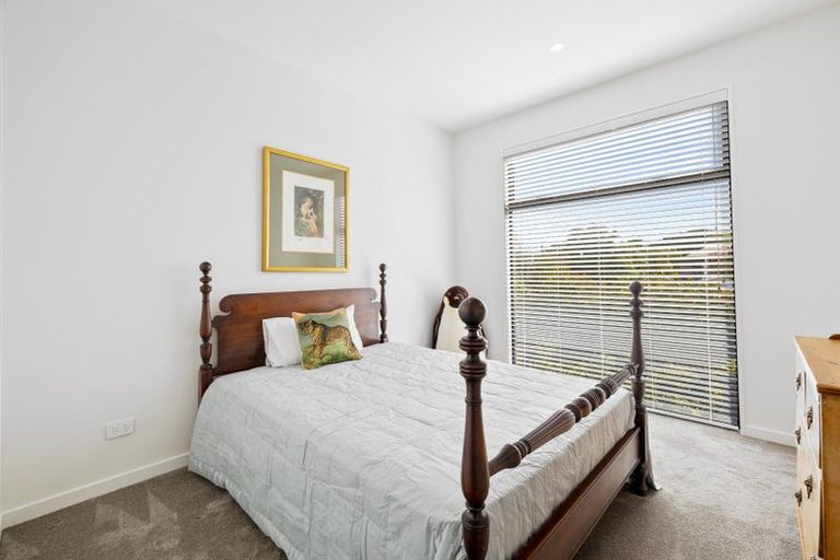 Photo of property in 165 Matsons Avenue, Papanui, Christchurch, 8053