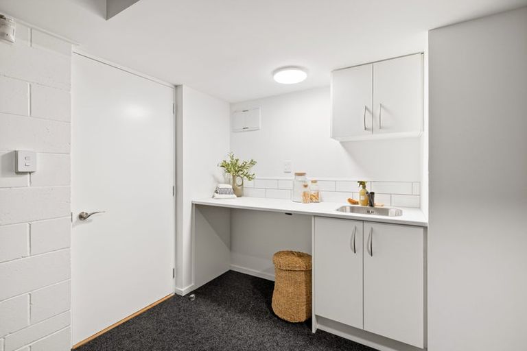 Photo of property in 140g Sherborne Street, St Albans, Christchurch, 8014