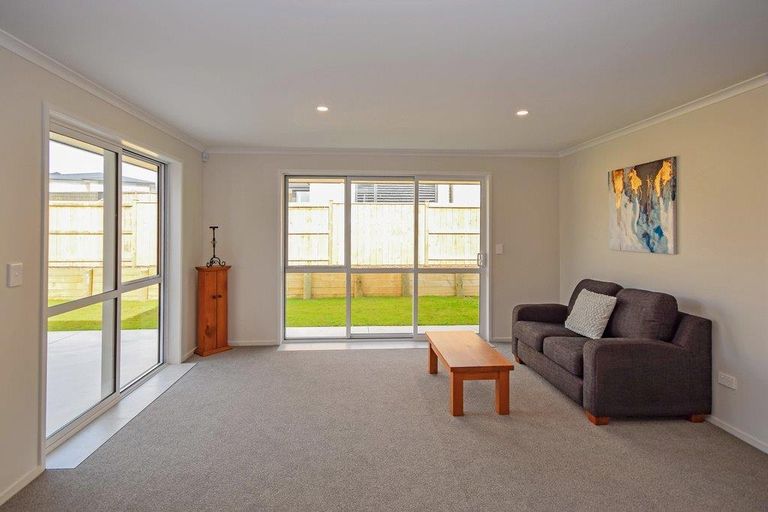 Photo of property in 12 Helenvale Crescent, Pokeno, 2402