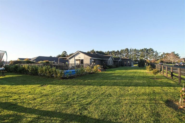 Photo of property in 1 Martingale Drive, Kingseat, Papakura, 2580