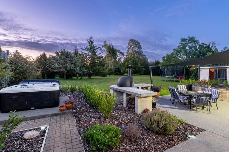 Photo of property in 21 Manna Place, West Melton, Christchurch, 7675