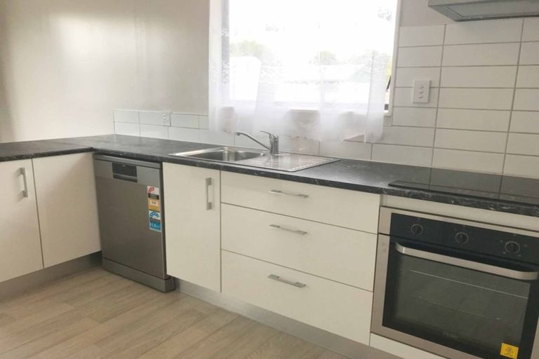 Photo of property in 43b Crawshaw Drive, Nawton, Hamilton, 3200