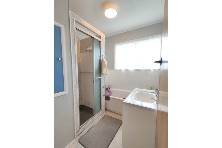 Photo of property in 35 Matipo Road, Mairangi Bay, Auckland, 0630