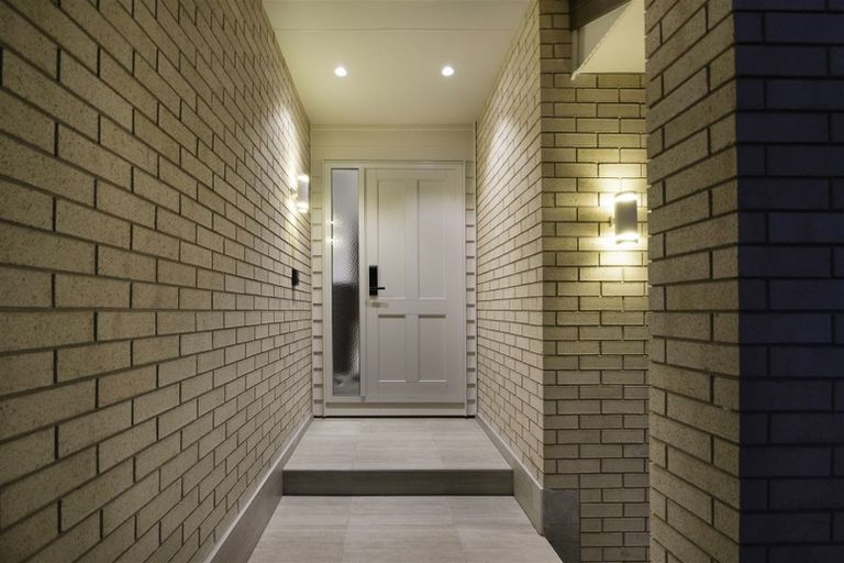 Photo of property in 153 Tiriwa Drive, Massey, Auckland, 0614