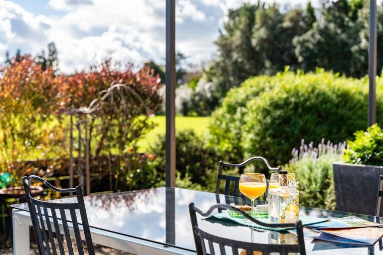 Photo of property in 72 Kedge Drive, Mangawhai, 0505