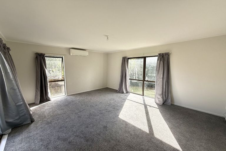 Photo of property in 40 Childers Road, Ranui, Auckland, 0612