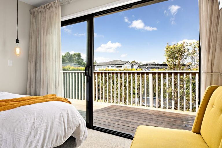 Photo of property in 60 Matua Road, Huapai, Kumeu, 0810