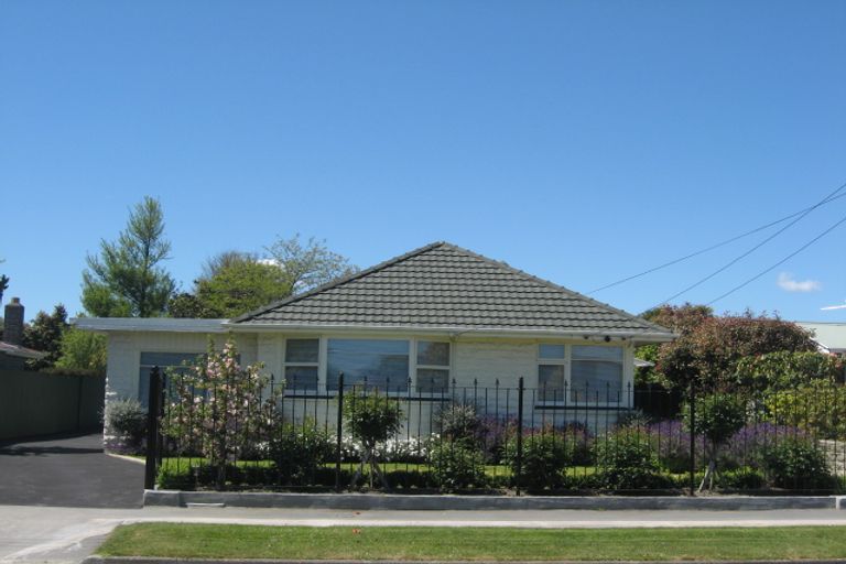 Photo of property in 120 Mooray Avenue, Bishopdale, Christchurch, 8053
