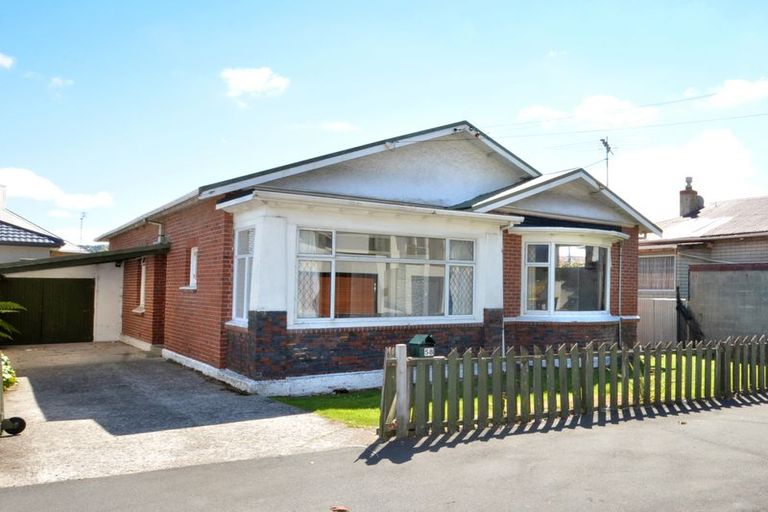 Photo of property in 158 Victoria Road, Saint Clair, Dunedin, 9012