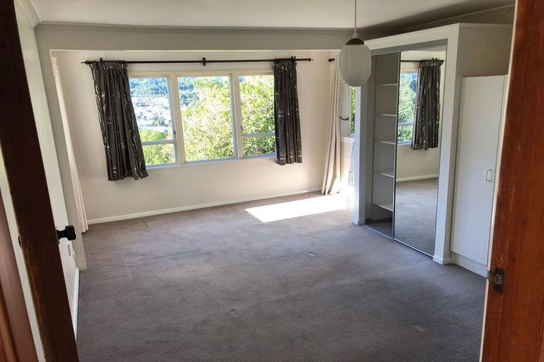 Photo of property in 19 Priscilla Crescent, Mornington, Wellington, 6021