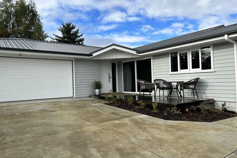 Photo of property in 71a Middle Road, Havelock North, 4130