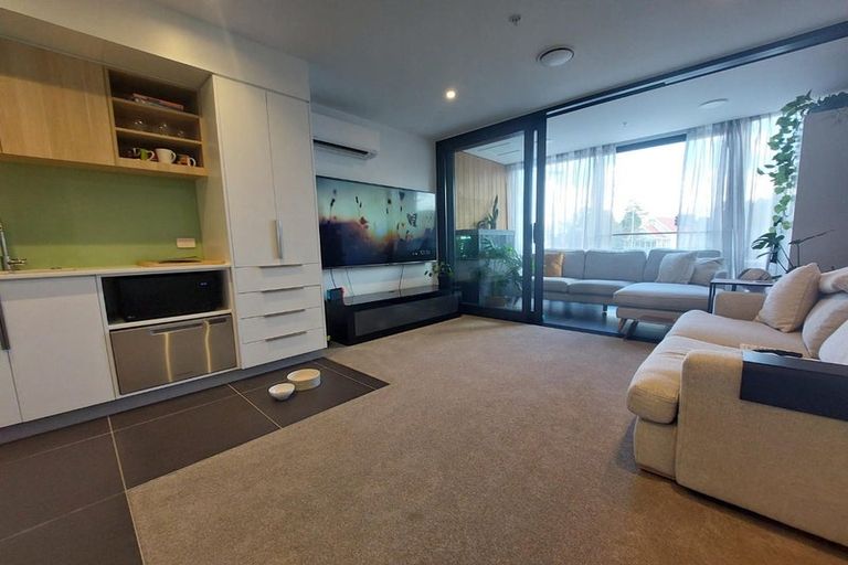 Photo of property in 104/1 Buscomb Avenue, Henderson, Auckland, 0610