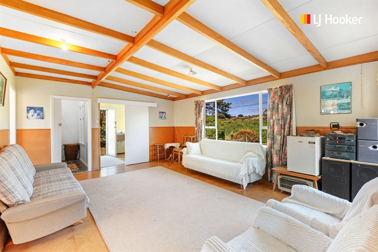 Photo of property in 111 Moturata Road, Taieri Beach, Taieri Mouth, 9091