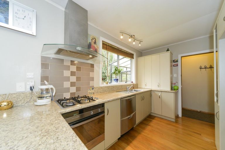 Photo of property in 6 Dittmer Drive, Awapuni, Palmerston North, 4412