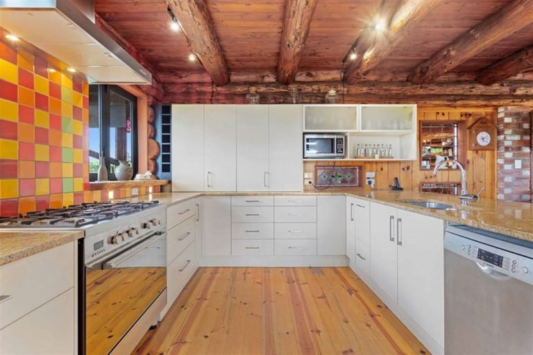 Photo of property in 66 Osborne Road, Amberley, 7410