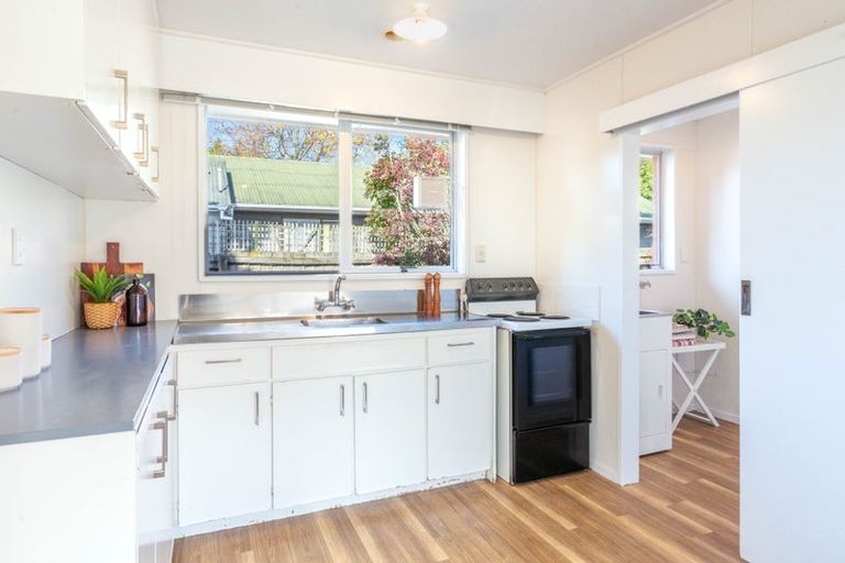 Photo of property in 1/97 Gayhurst Road, Dallington, Christchurch, 8061