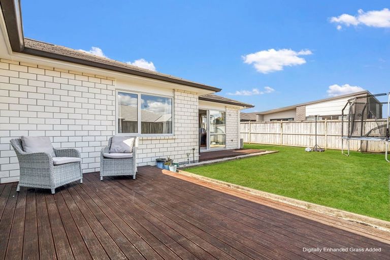 Photo of property in 21 O Ruamano Crescent, Pukekohe, 2120