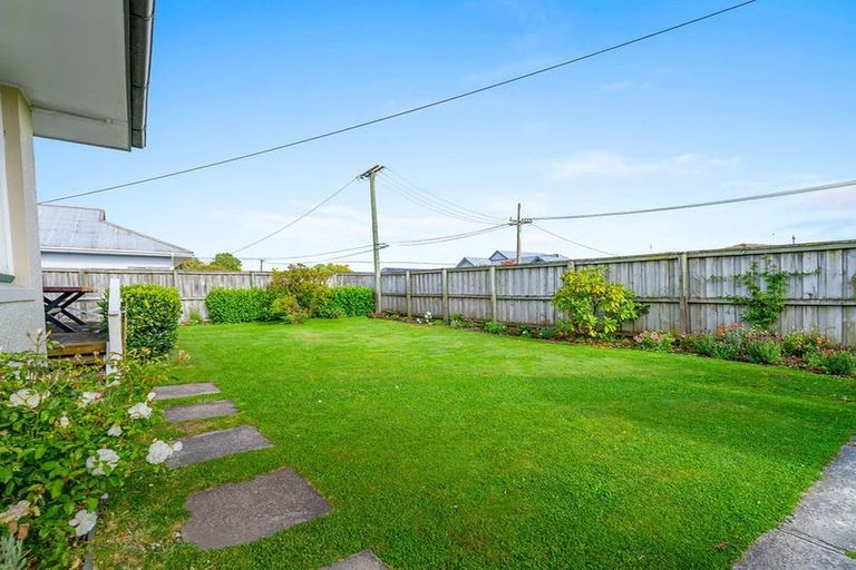 Photo of property in 17 Mahoe Street, Templeton, Christchurch, 8042