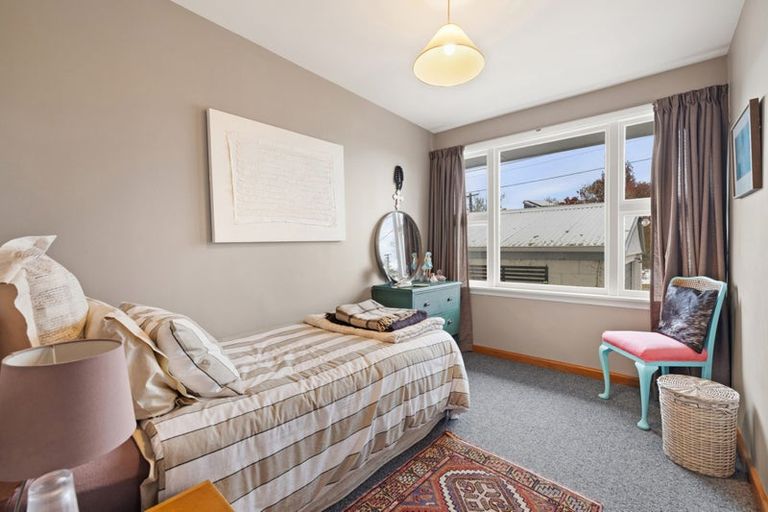 Photo of property in 11 Deloraine Street, Somerfield, Christchurch, 8024