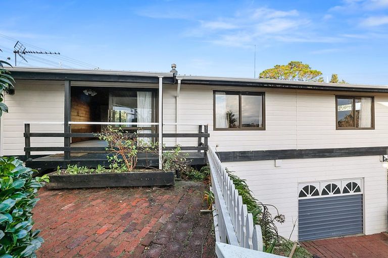 Photo of property in 123 Poplar Grove, Westown, New Plymouth, 4310