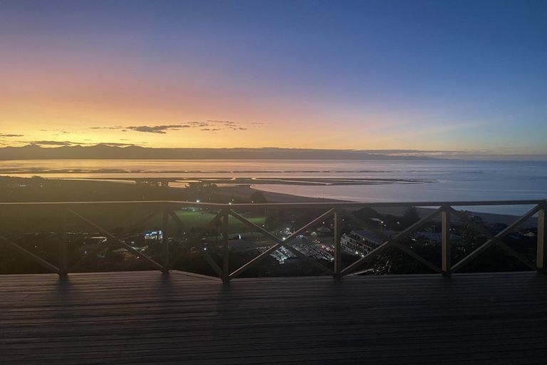 Photo of property in 28 Stansell Avenue, Tahunanui, Nelson, 7011