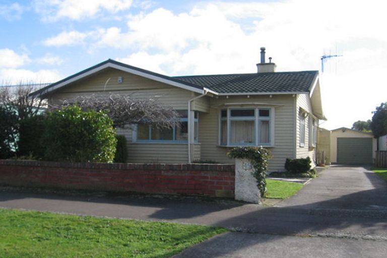 Photo of property in 45 Saint Johns Avenue, Palmerston North, 4414