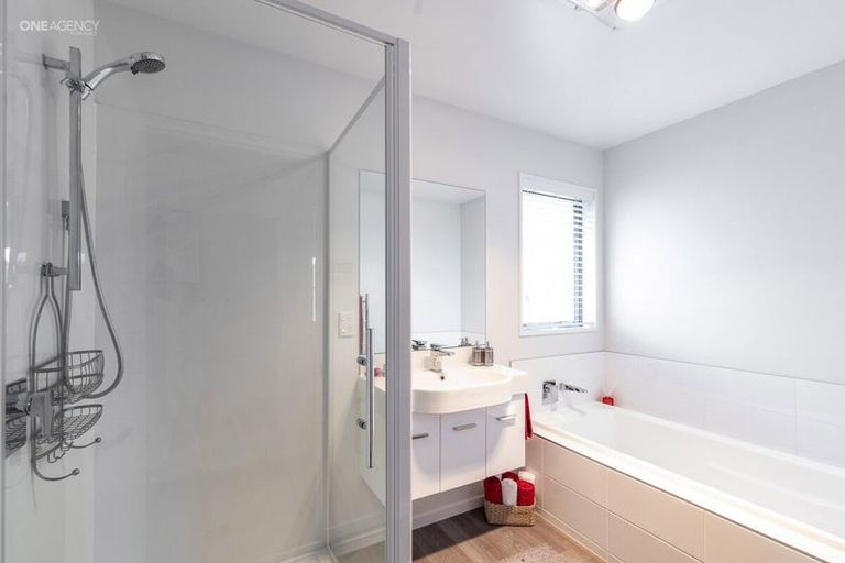 Photo of property in 5 Kokopu Street, Pegasus, 7612