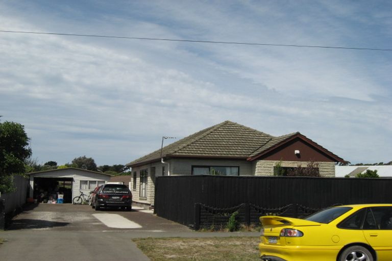 Photo of property in 54 Mcgregors Road, Bromley, Christchurch, 8062