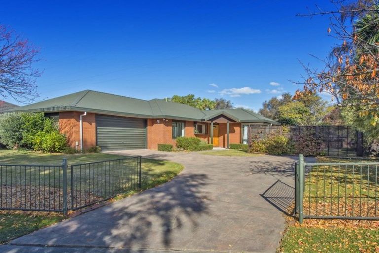 Photo of property in 7 Campion Place, Halswell, Christchurch, 8025