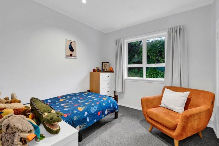 Photo of property in 66 Huatoki Street, Vogeltown, New Plymouth, 4310