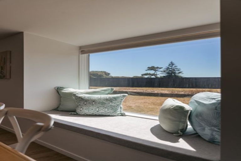 Photo of property in 906 Papamoa Beach Road, Papamoa Beach, Papamoa, 3118