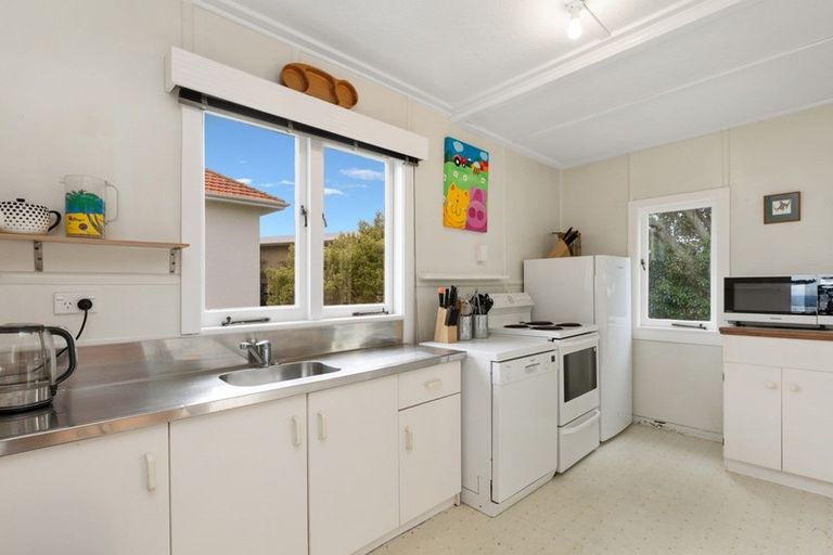 Photo of property in 18 The Mall, Mount Maunganui, 3116