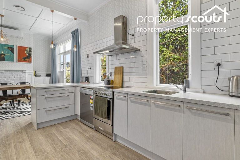 Photo of property in 331 Ravensbourne Road, Maia, Dunedin, 9022