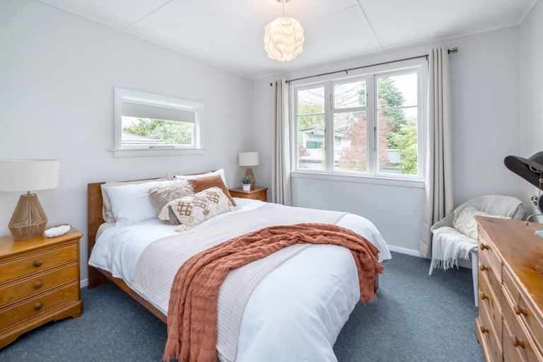 Photo of property in 21 Brooklyn Road, Carterton, 5713