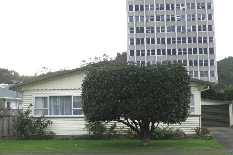 Photo of property in 207 Taita Drive, Avalon, Lower Hutt, 5011