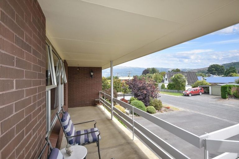 Photo of property in 21 Lynas Street, Outram, 9019