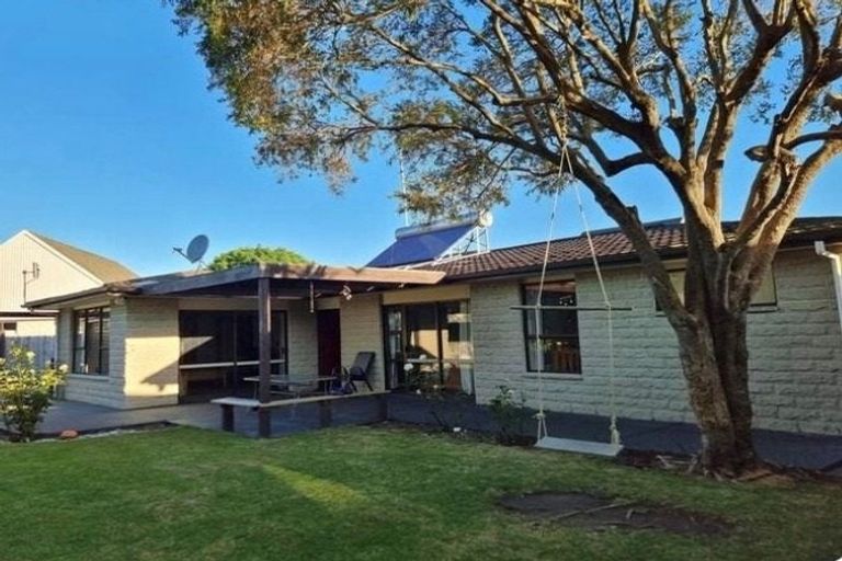 Photo of property in 25 Horseshoe Lake Road, Shirley, Christchurch, 8061