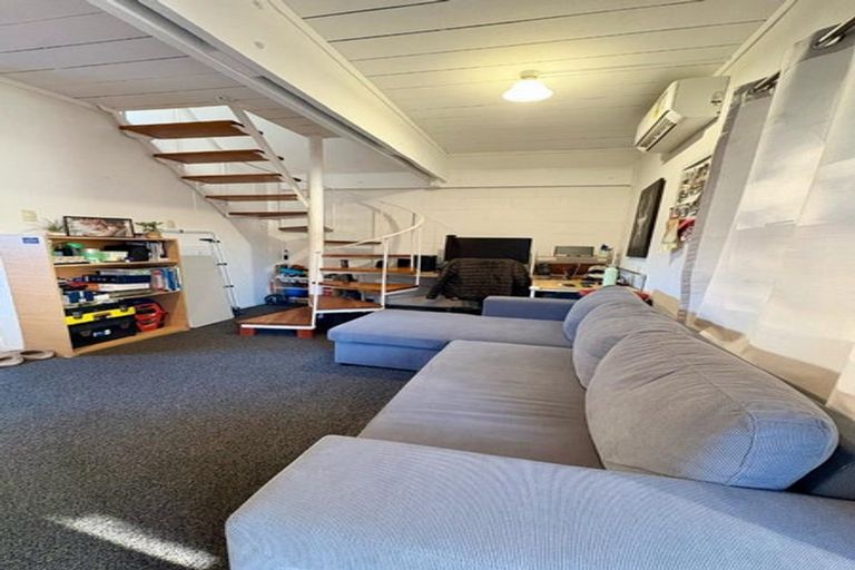 Photo of property in 7d June Place, Hamilton East, Hamilton, 3216