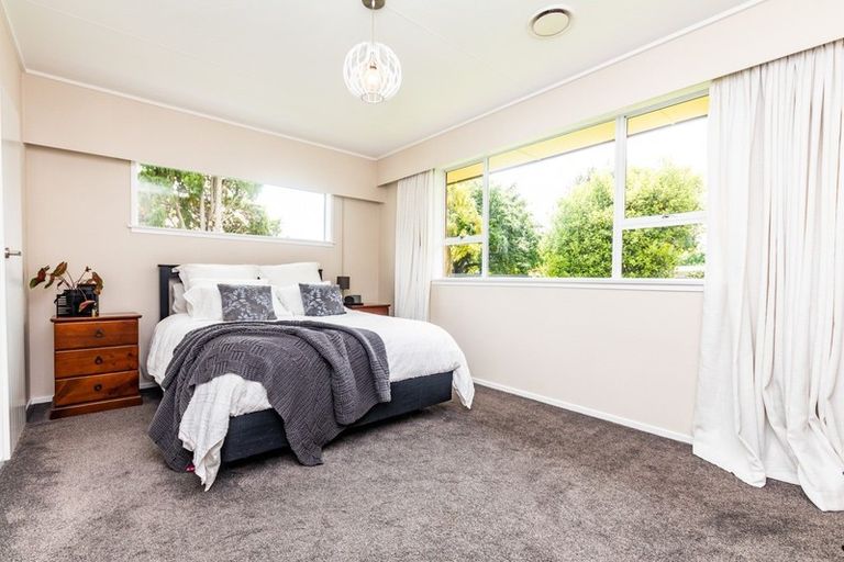 Photo of property in 10 Great North Road, Winton, 9720