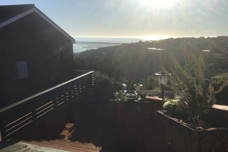 Photo of property in 17 Selleck Street, Mount Pleasant, Christchurch, 8081