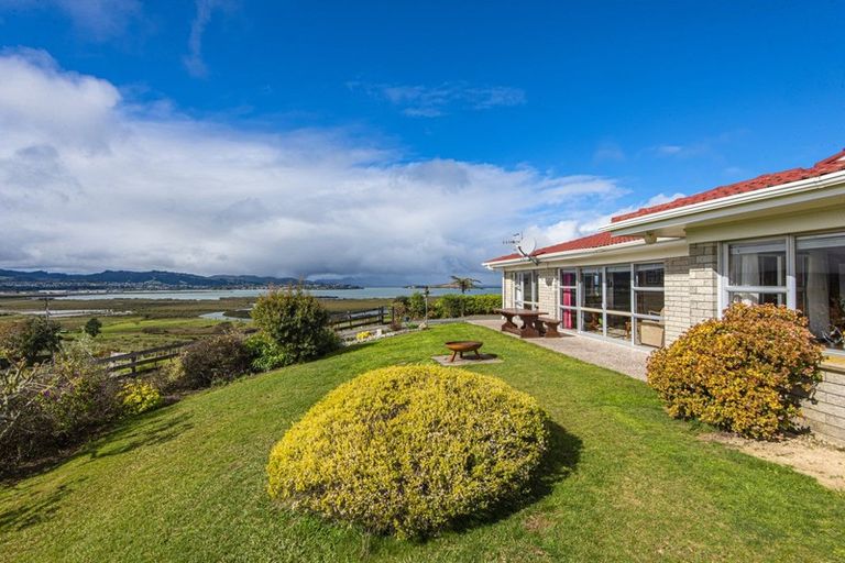 Photo of property in 381 State Highway 1, Otaika, Whangarei, 0178