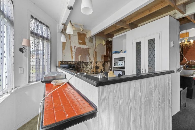 Photo of property in 7 Cracroft Street, Waitara, 4320
