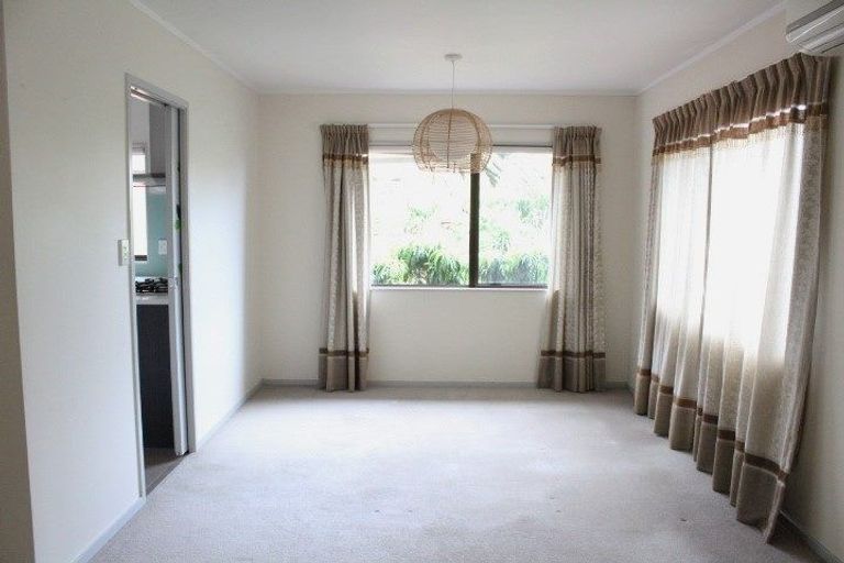 Photo of property in 9 Drysdale Place, Somerville, Auckland, 2014