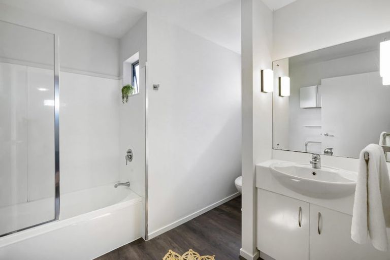 Photo of property in 172a Pooks Road, Swanson, Auckland, 0612