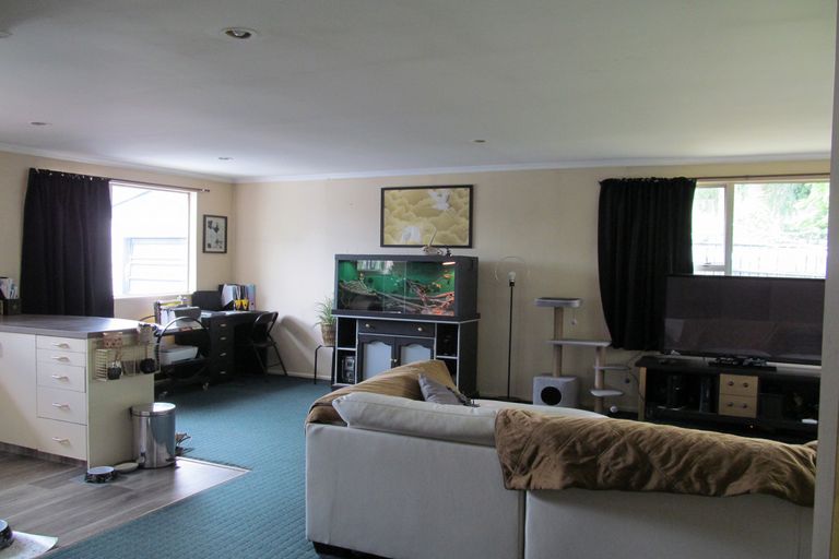 Photo of property in 16 Don Place, Alexandra, 9320