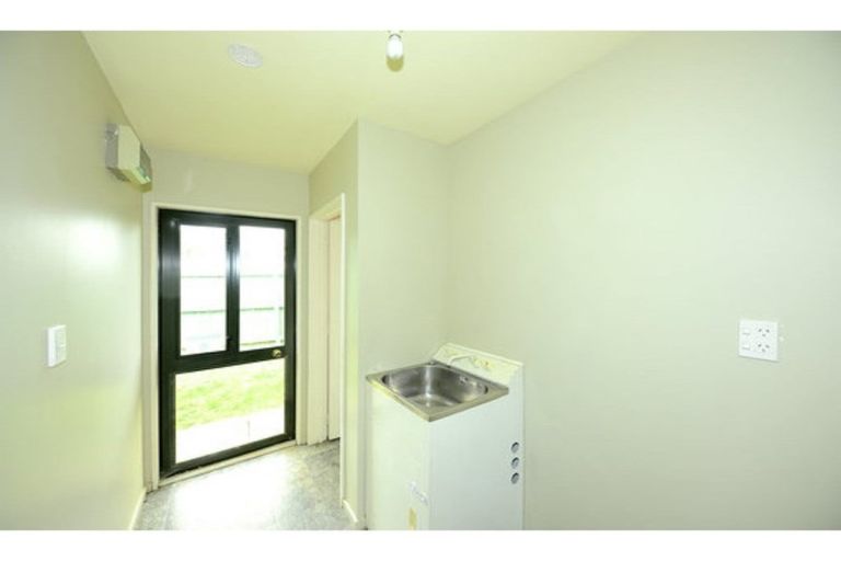 Photo of property in 6a Bellbrook Crescent, Shirley, Christchurch, 8013