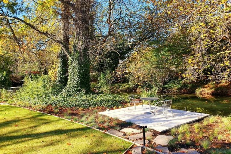 Photo of property in 1a Wood Lane, Fendalton, Christchurch, 8014