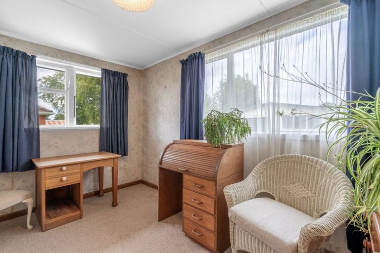 Photo of property in 74 Conway Crescent, Glengarry, Invercargill, 9810