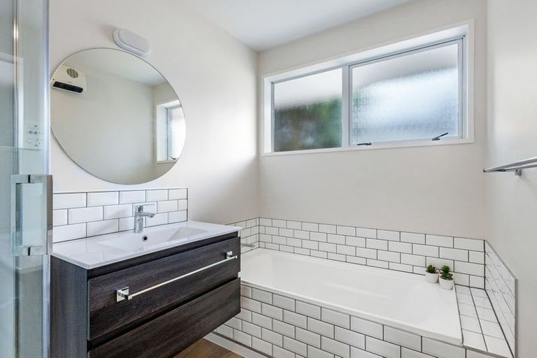 Photo of property in 2b Copenhagen Place, Hoon Hay, Christchurch, 8025