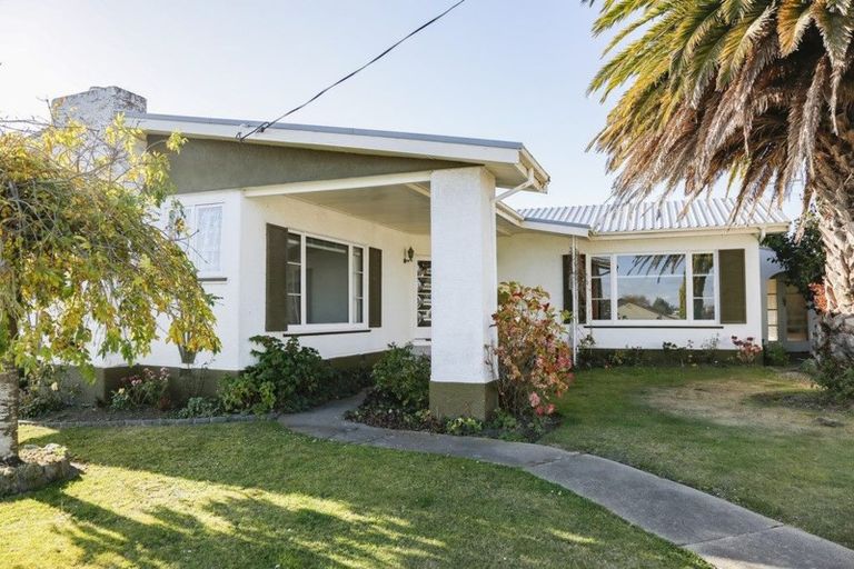 Photo of property in 63 Test Street, South Hill, Oamaru, 9400